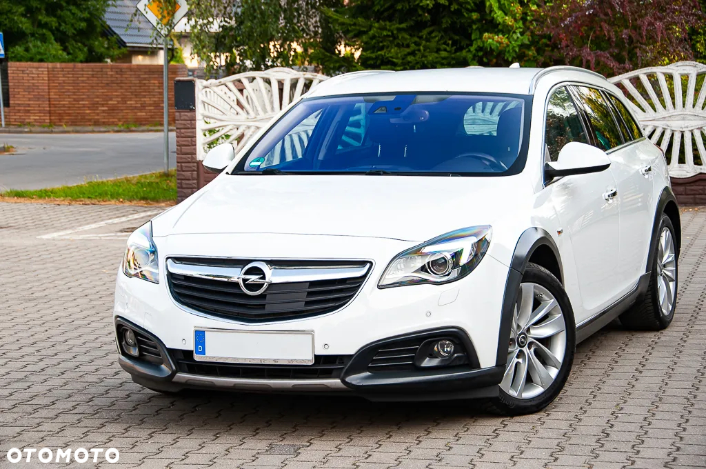 Opel Insignia Country Tourer 2.0 Diesel Exclusive - 11