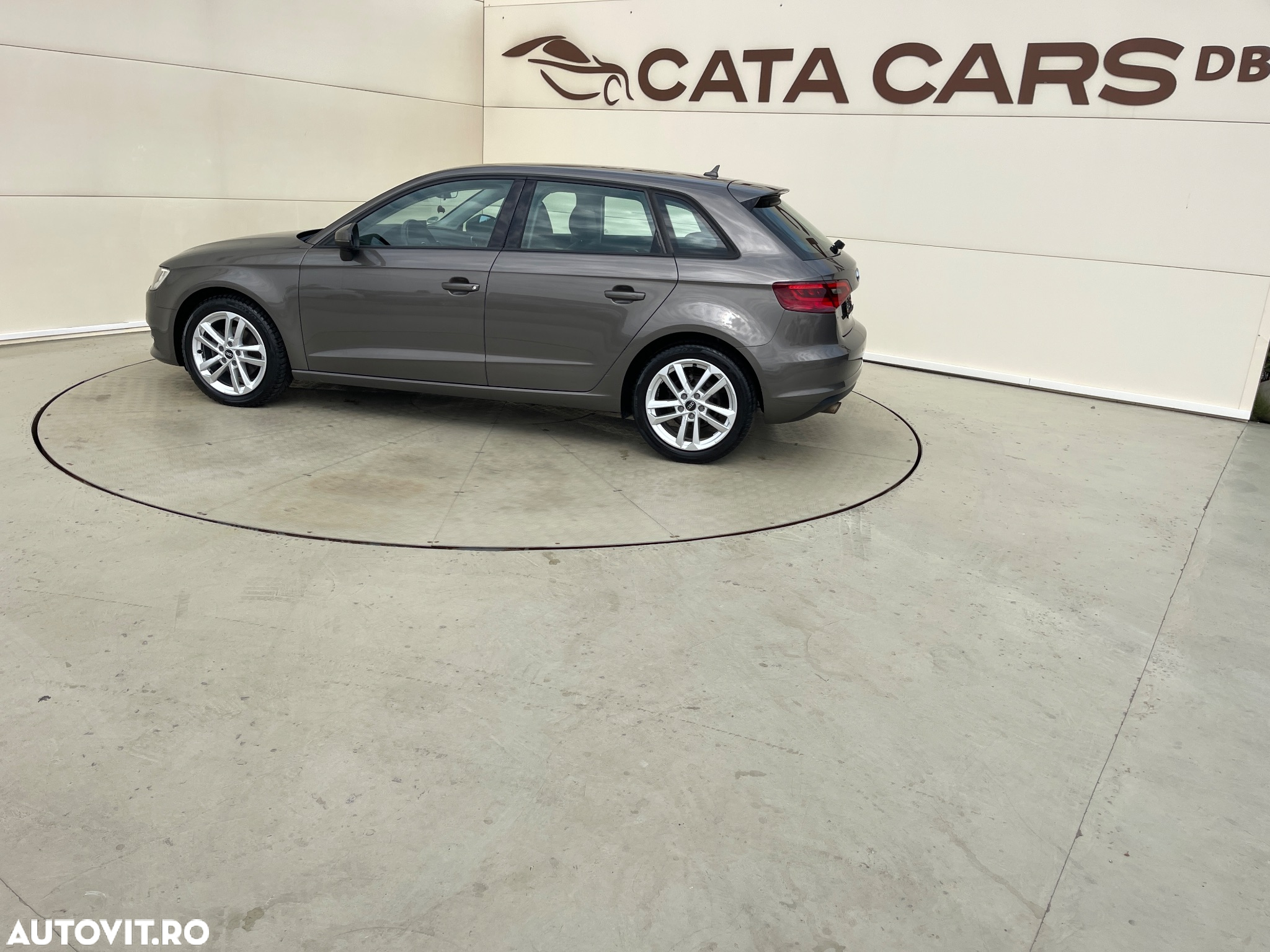 Audi A3 1.2 TFSI Sportback S tronic Ambiente - 8