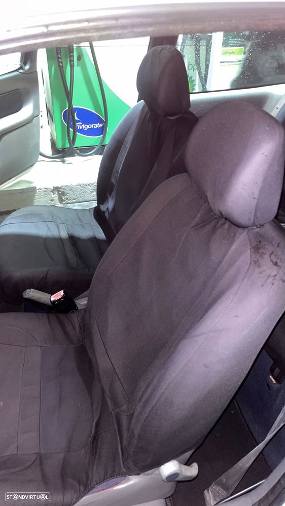 Renault Clio 1.2 - 10