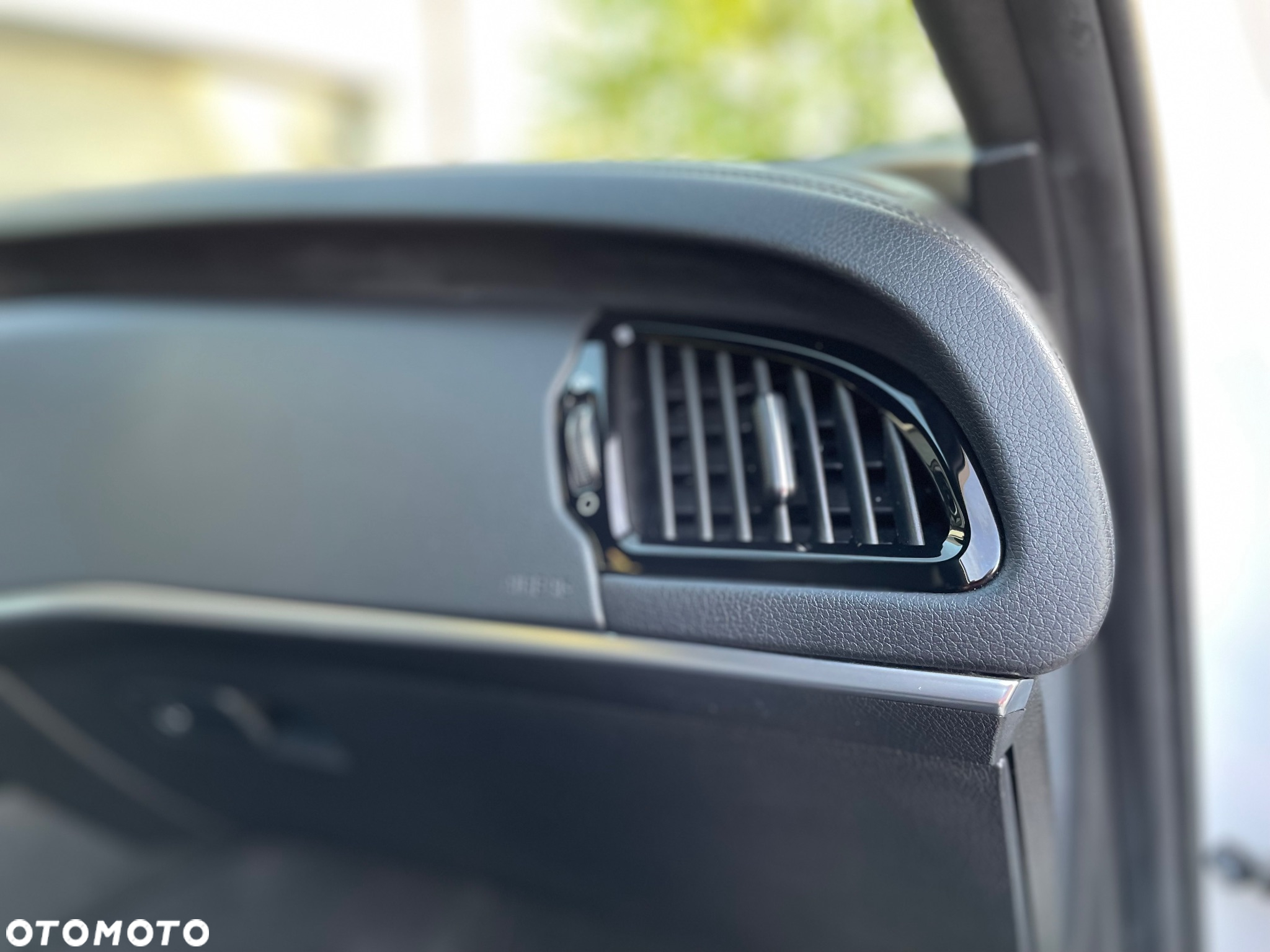 Kia Stinger 2.0 T-GDI GT Line - 30