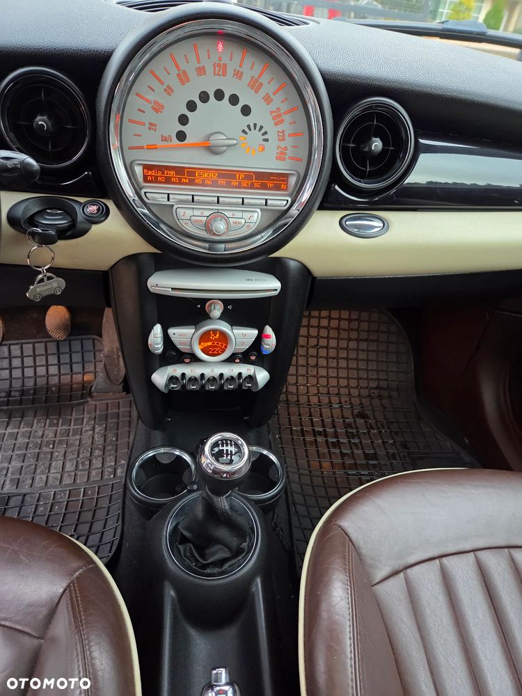 MINI Clubman Cooper D - 20