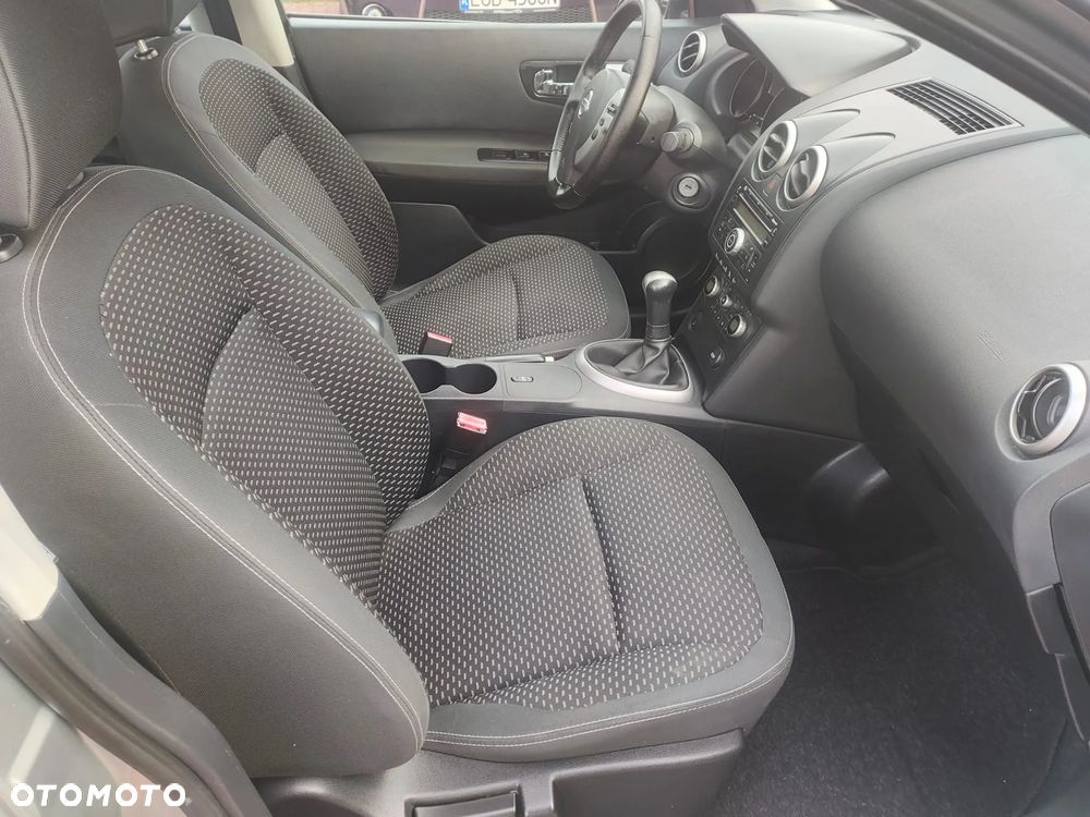 Nissan Qashqai 1.6 acenta - 17