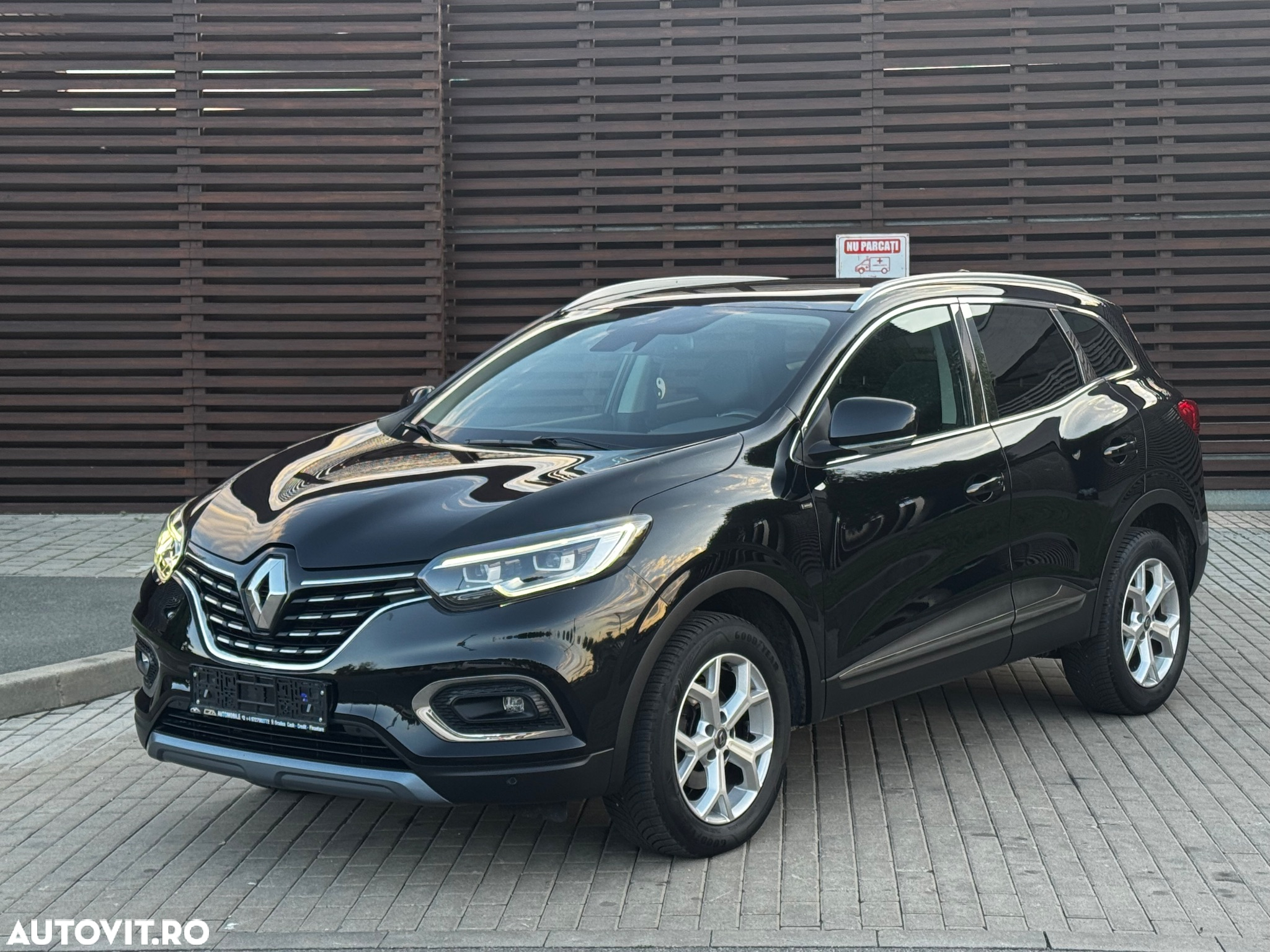 Renault Kadjar TCe 160 GPF BOSE EDITION - 4