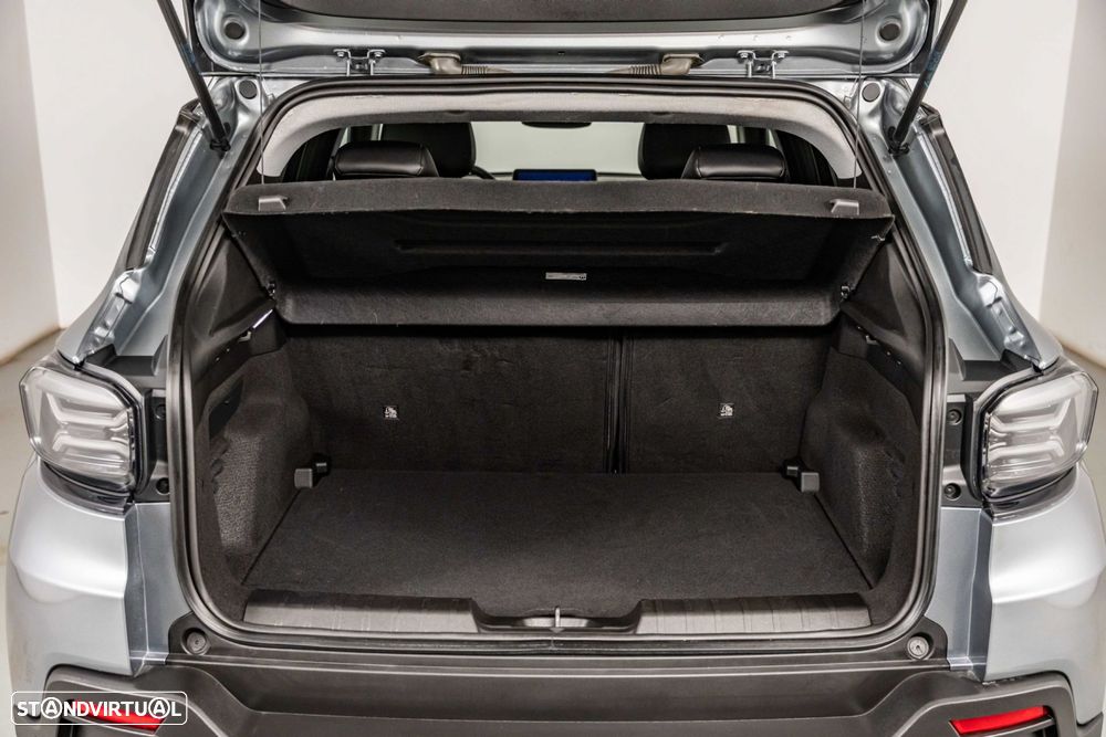Jeep Avenger 54 kWh Summit - 36