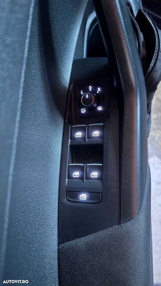 Volkswagen Taigo 1.5 TSI DSG Style - 12