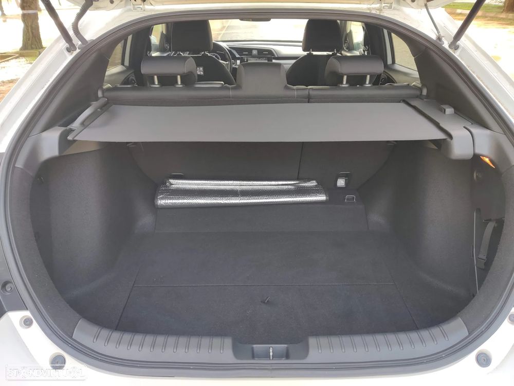 Honda Civic 1.0 i-VTEC Executive - 13