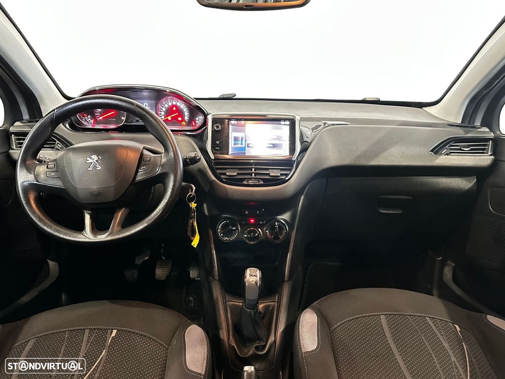 Peugeot 208 1.4 HDi - 17