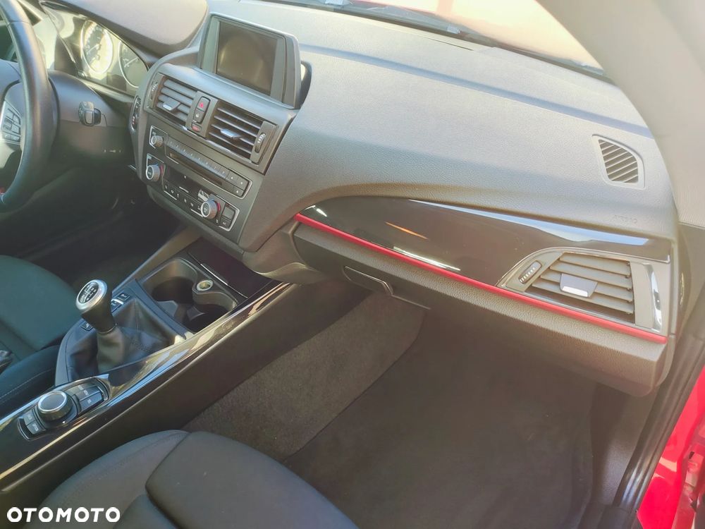 BMW Seria 1 116i Sport Line - 5