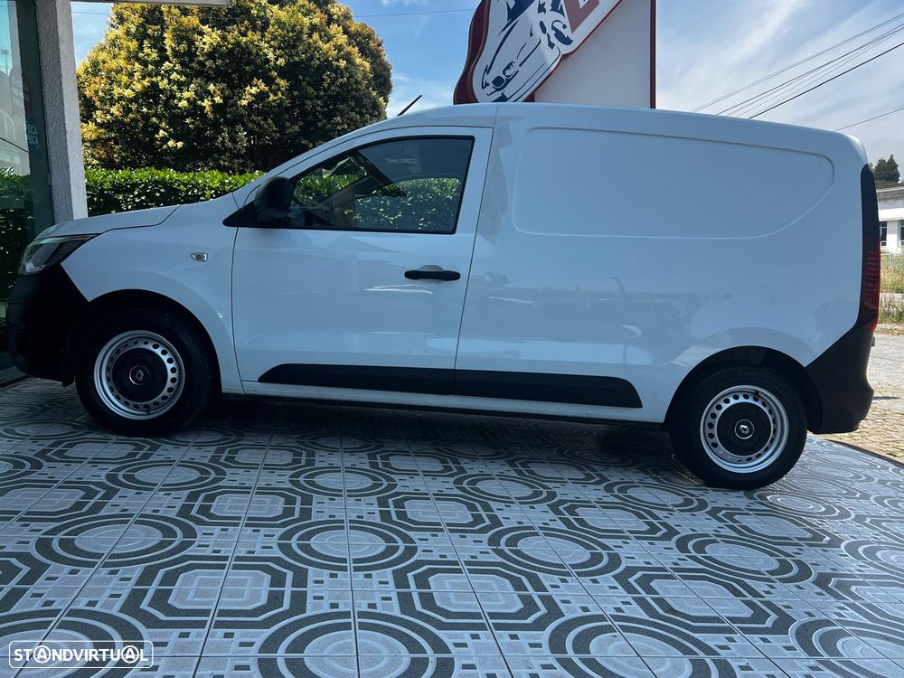 Renault EXPRESS 1.5 dci Confort 95 - 11