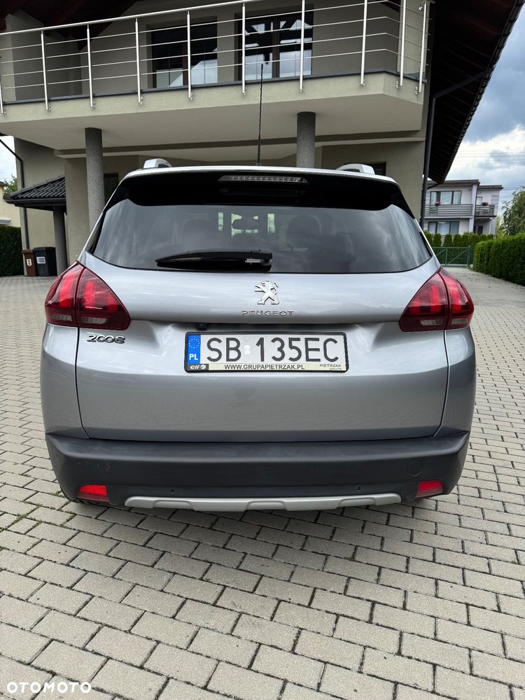 Peugeot 2008 1.2 Pure Tech Allure S&S EAT6 - 2