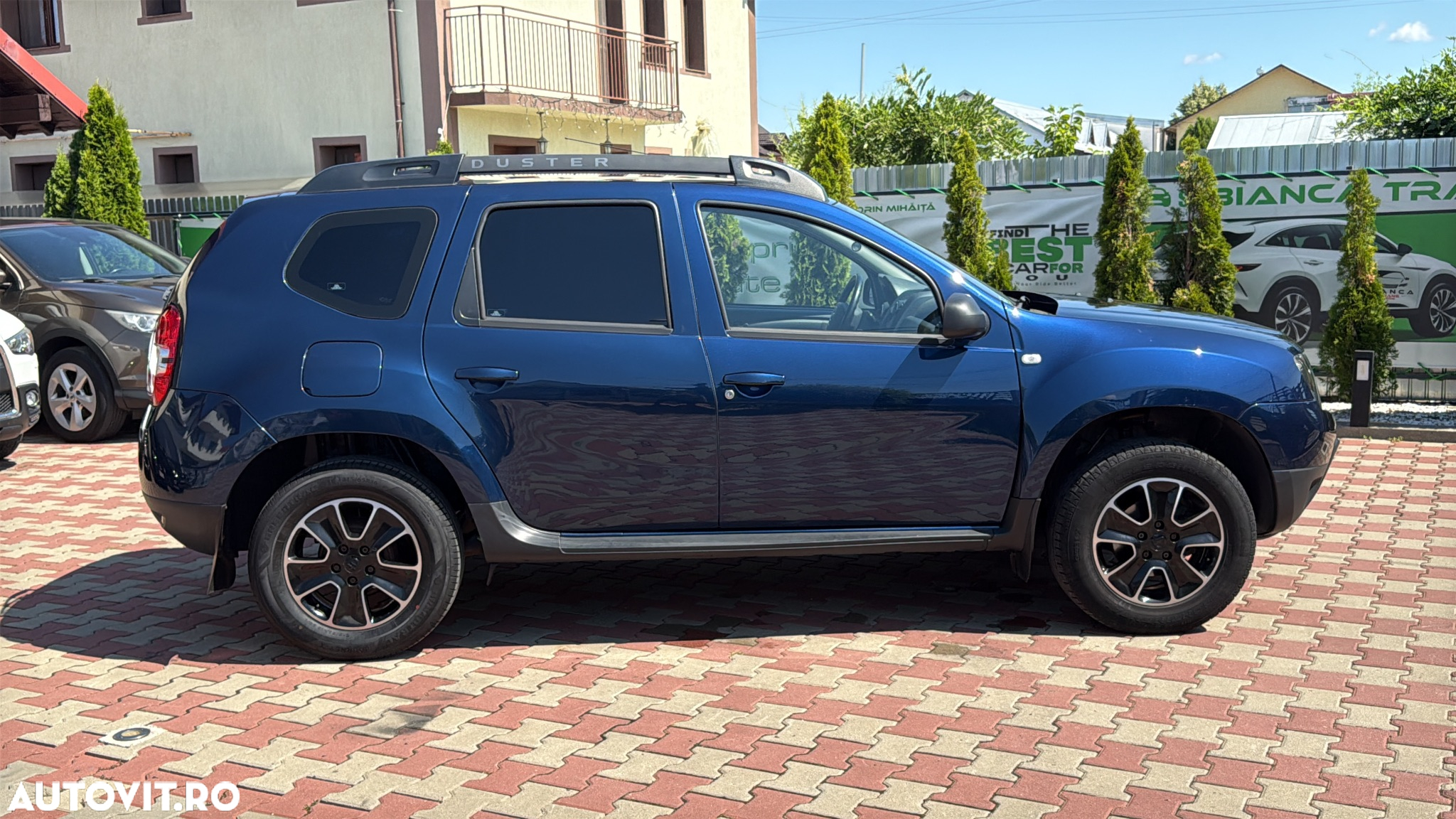 Dacia Duster 1.6 4x2 Laureate - 9