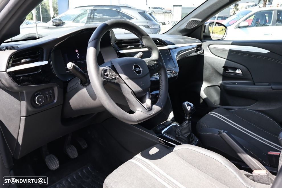 Opel Corsa 1.2 T GS - 15