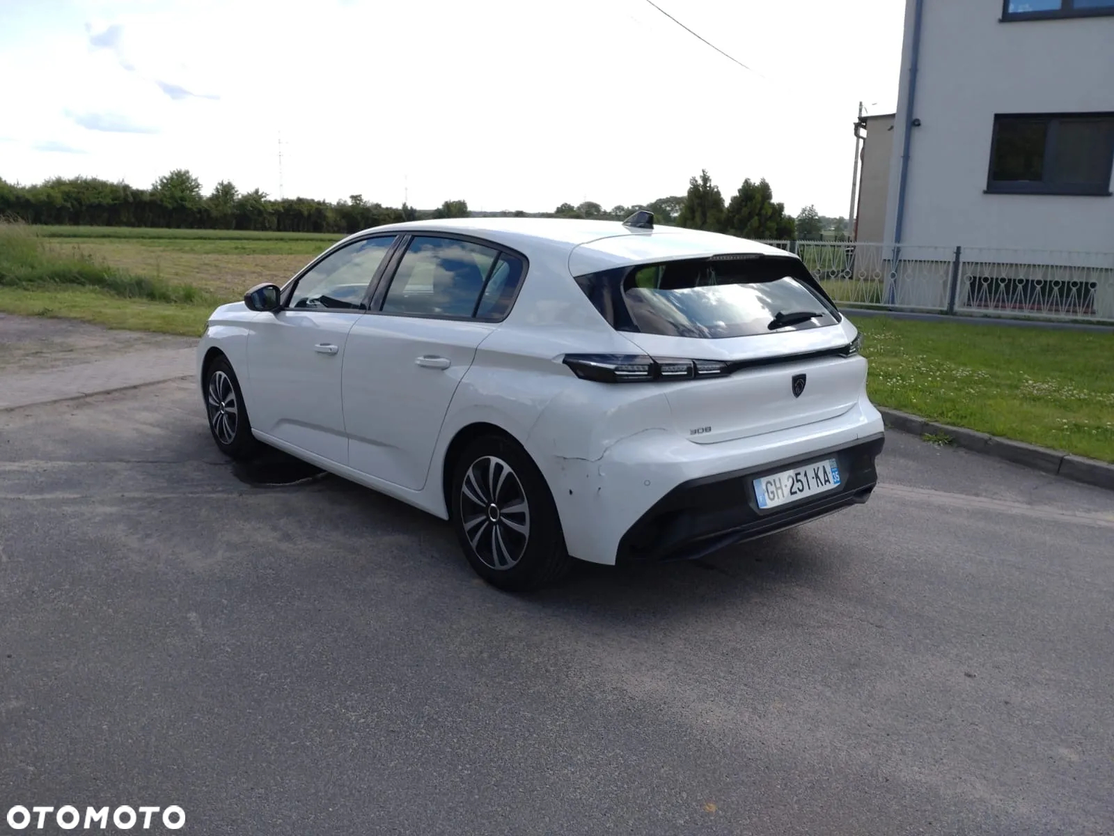Peugeot 308 1.2 PureTech GPF Allure Pack S&S - 9
