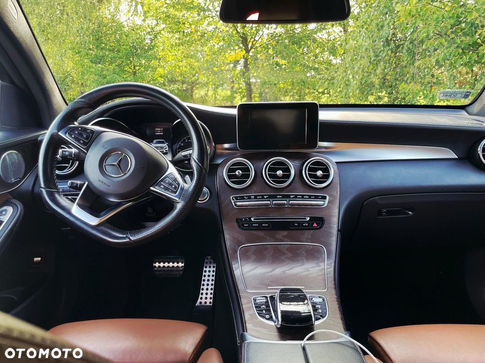 Mercedes-Benz GLC - 8