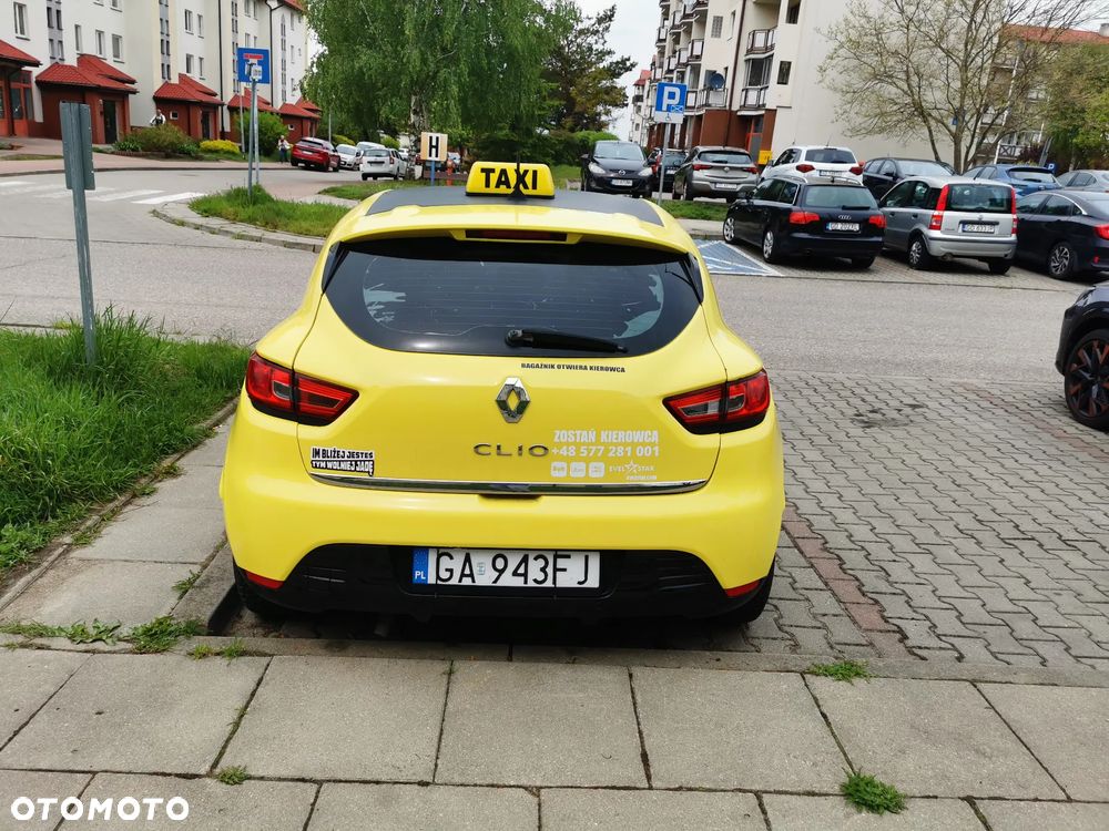 Renault Clio 1.2 16V 75 Experience - 6