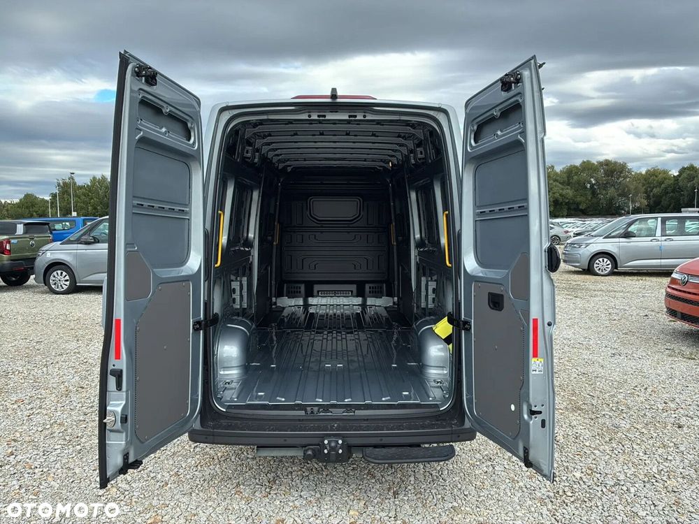 Volkswagen Crafter 35 Furgon AUTOMAT/L4H3, 2.0BiTDI 177KM, 4490mm, Wysoki dach, r.o. 4490 - 13