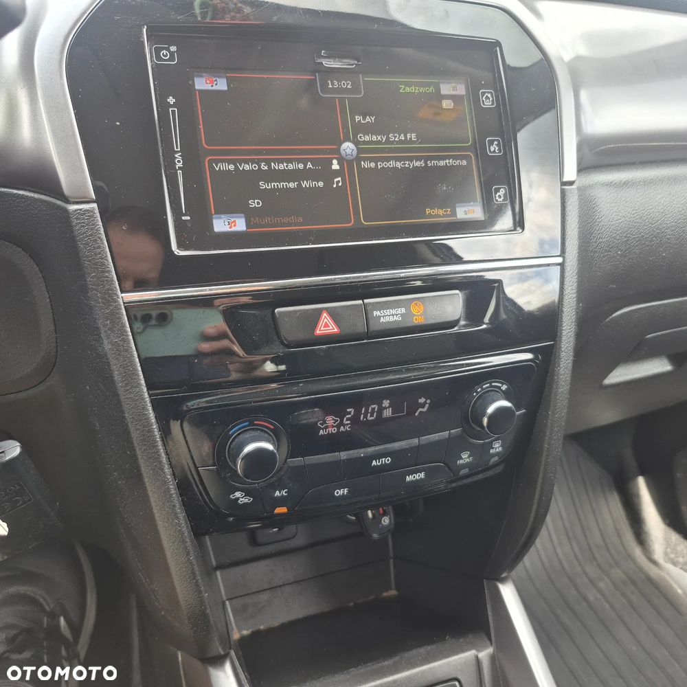 Suzuki Vitara 1.0 Boosterjet Premium 2WD - 15