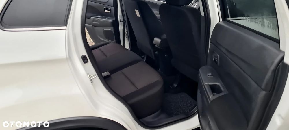 Mitsubishi ASX 1.6 2WD Intense - 21