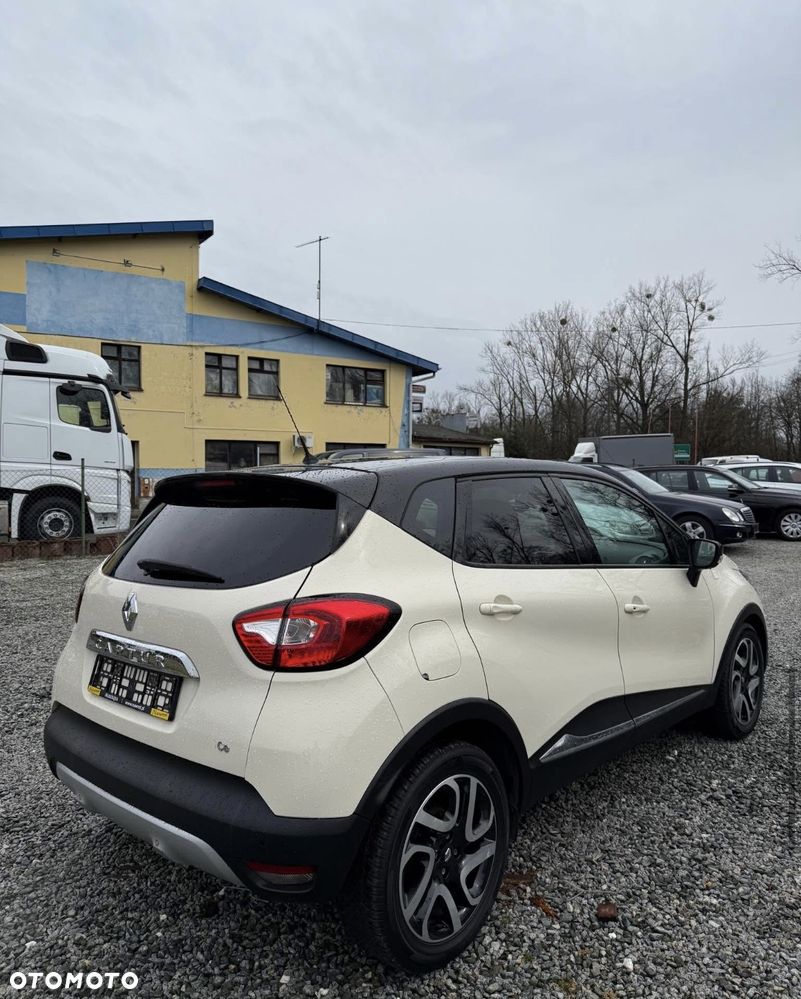 Renault Captur TCe 120 EDC Helly Hansen - 5