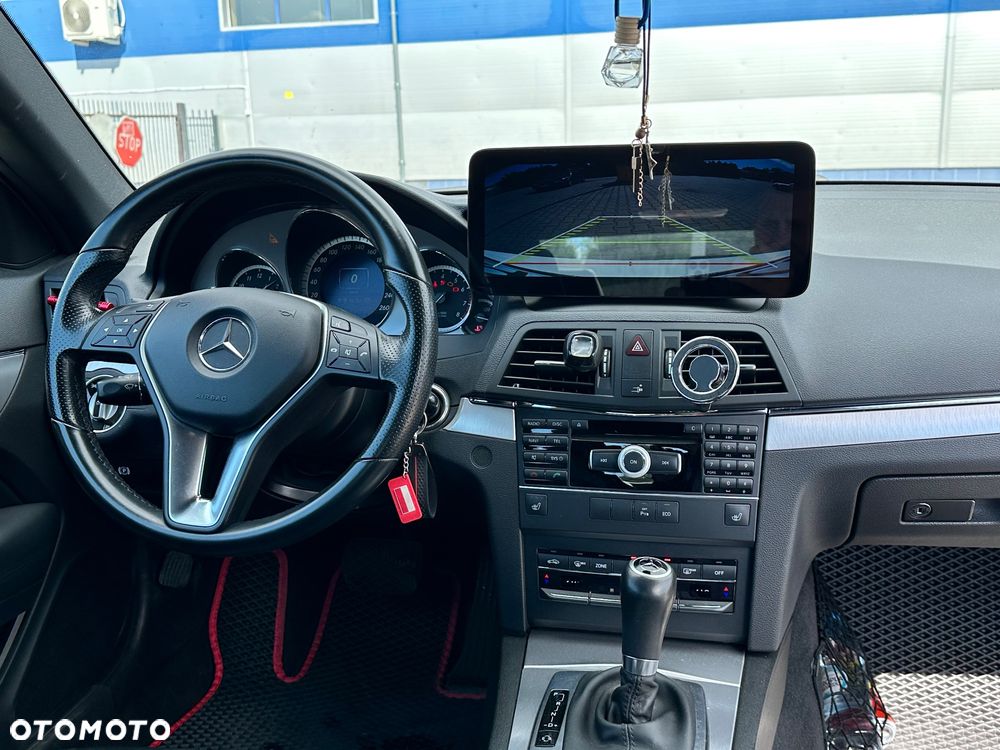 Mercedes-Benz Klasa E 250 BlueEFFICIENCY 7G-TRONIC Avantgarde - 9