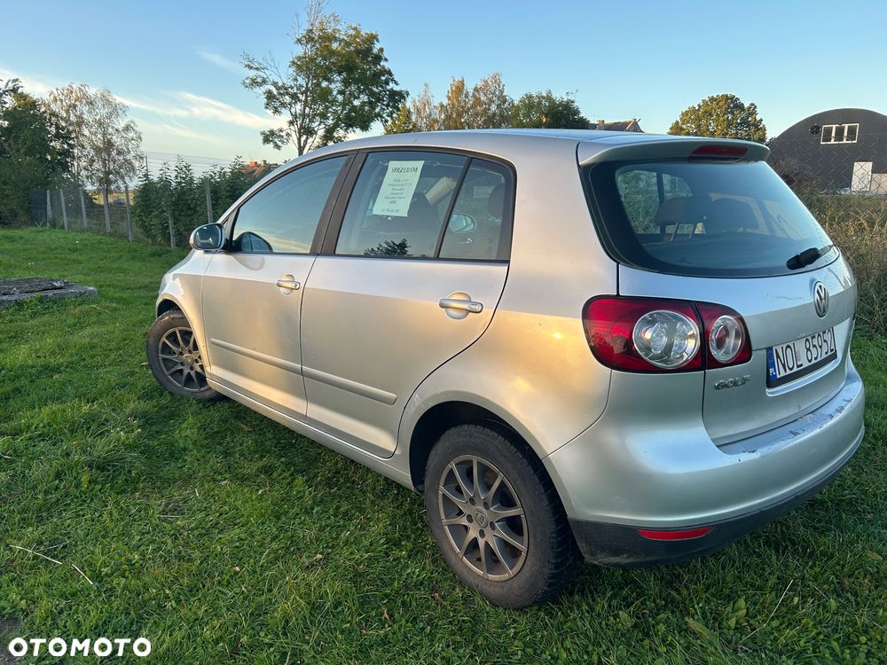 Volkswagen Golf 2.0 TDI Comfortline - 3