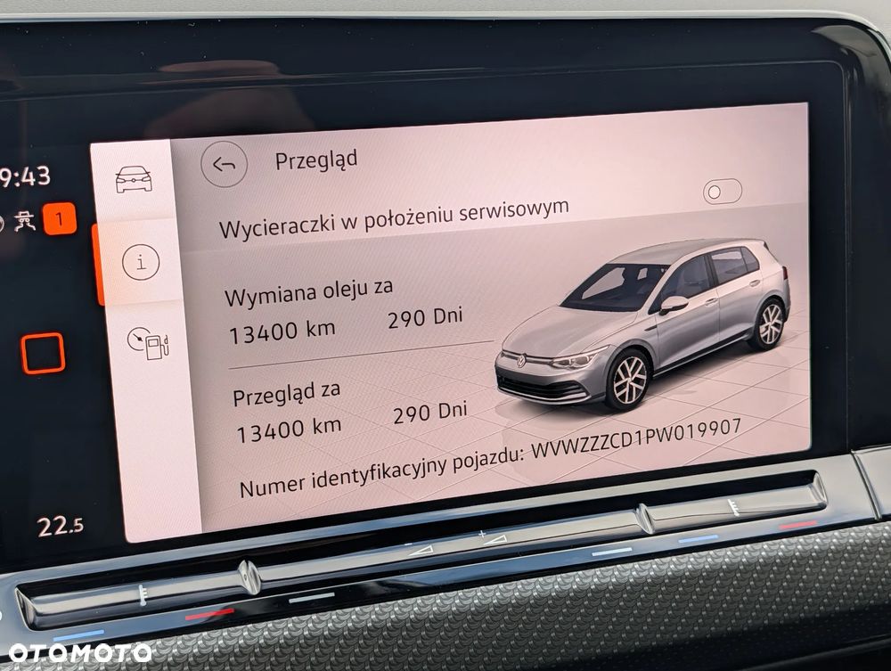 Volkswagen Golf 1.5 eTSI OPF DSG R-Line - 22