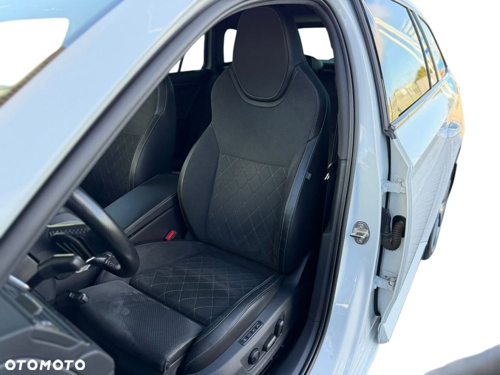 Skoda Superb 2.0 TDI SCR 4x4 Sportline DSG - 24