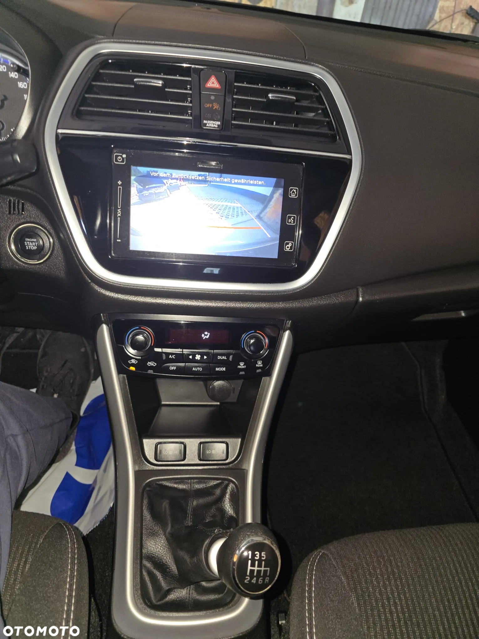 Suzuki SX4 S-Cross 1.4 T Premium - 10