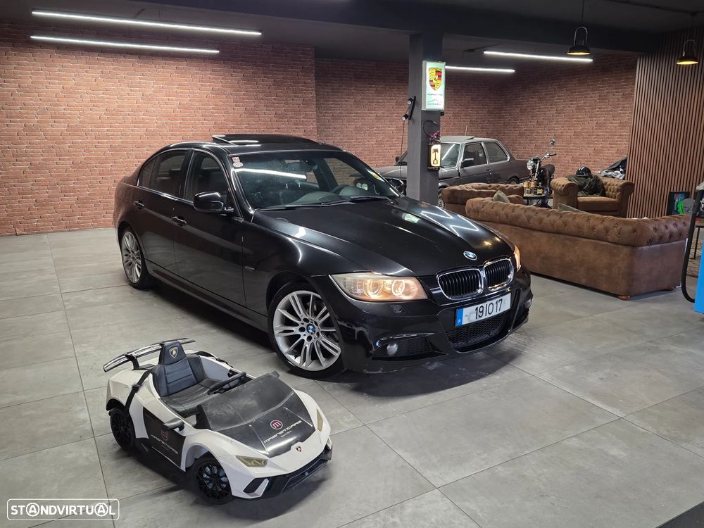 BMW 320 d Navigation Auto - 36