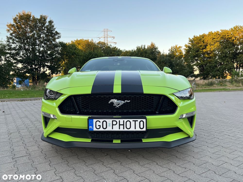 Ford Mustang 5.0 V8 GT - 10