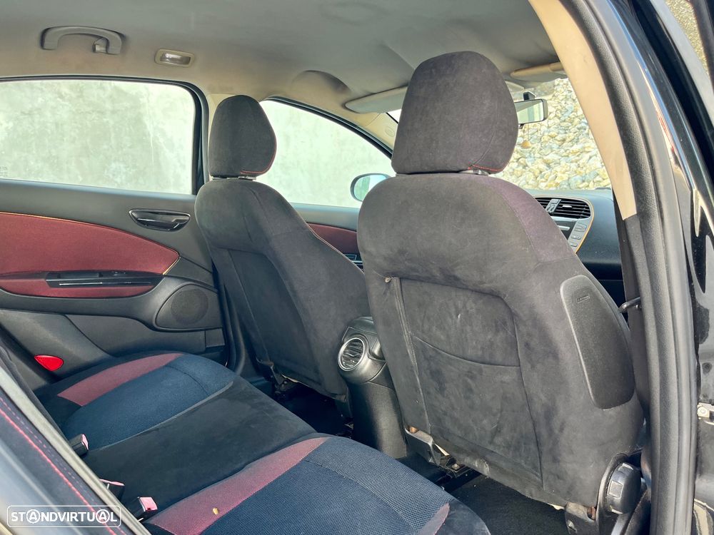 Fiat Bravo 1.6 M-Jet Sport - 30