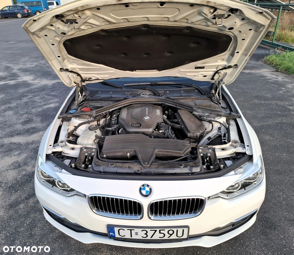 BMW Seria 3 320d Touring Edition Luxury Line Purity - 13