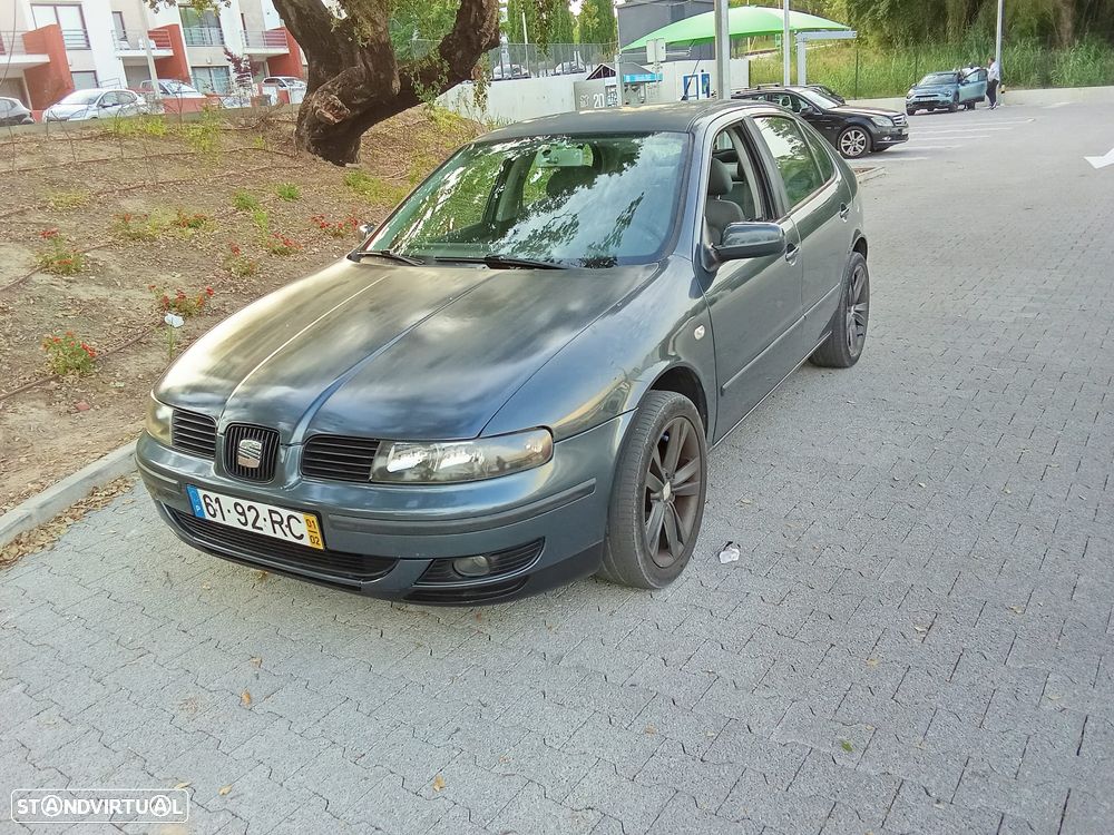 SEAT Leon 1.6 16V Signo - 1