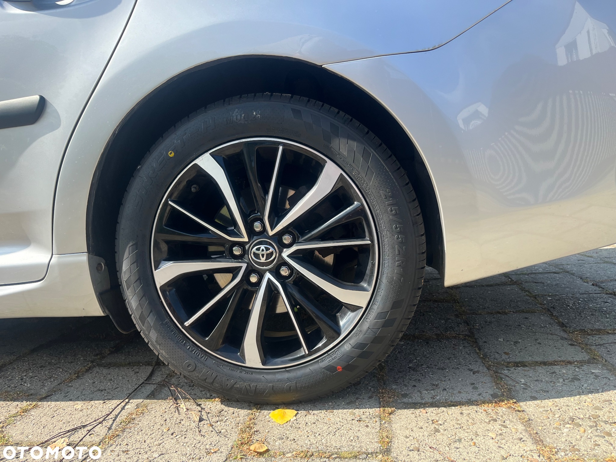 Toyota Avensis - 9