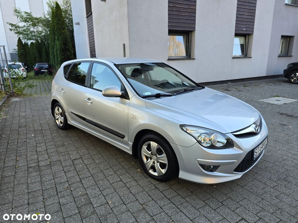 Hyundai I30 2011 photo 3