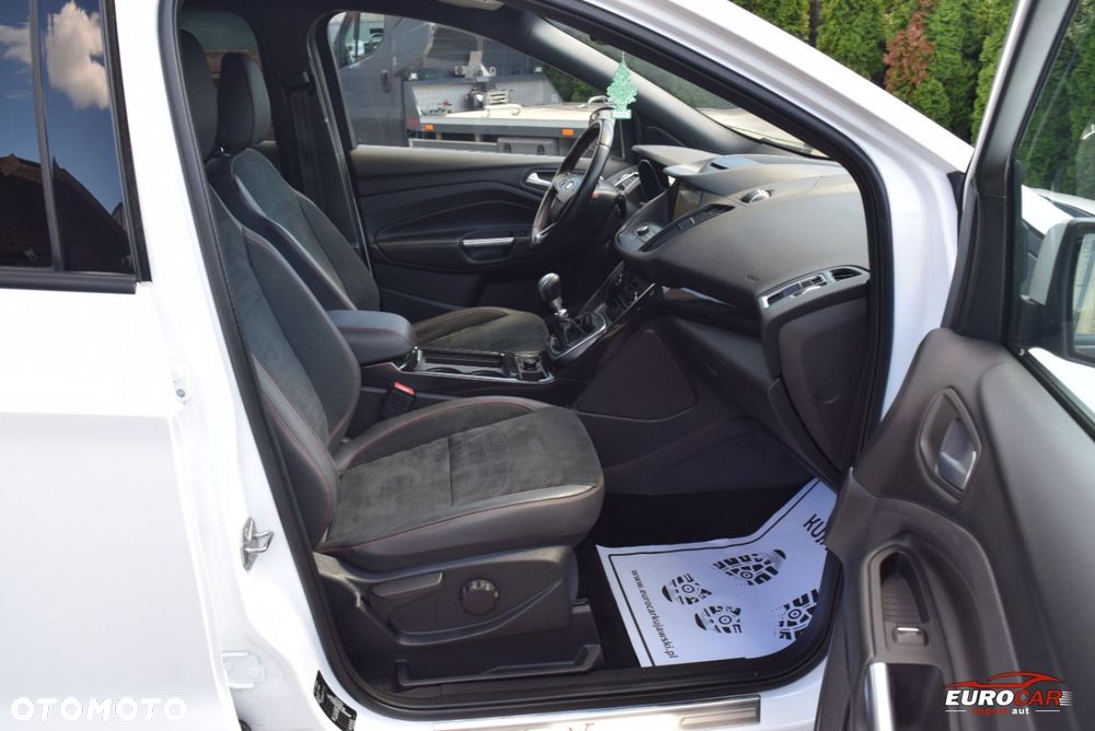 Ford Kuga 2.0 TDCi AWD ST-Line - 16