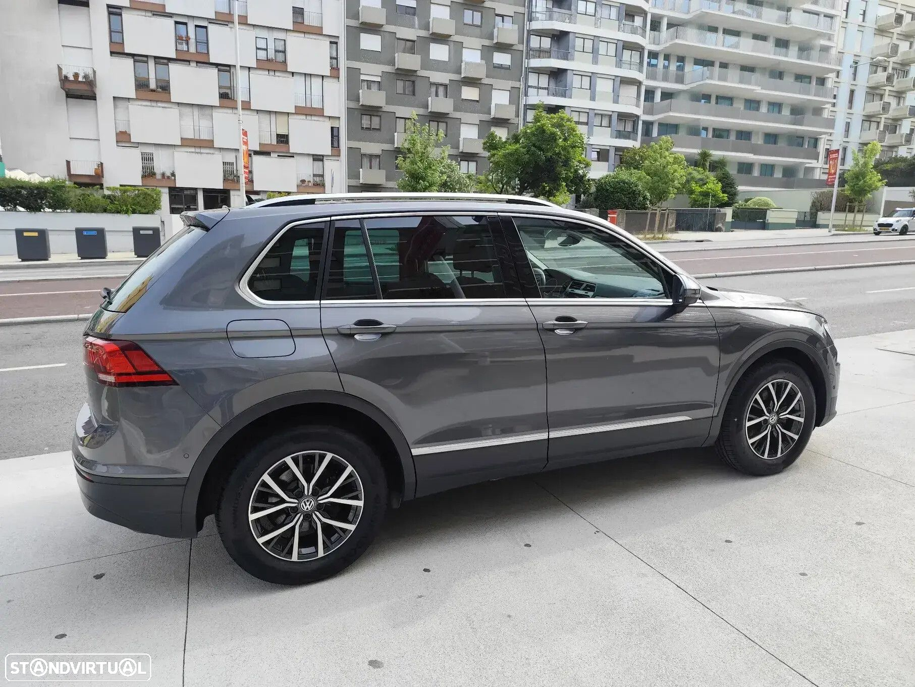 VW Tiguan - 9