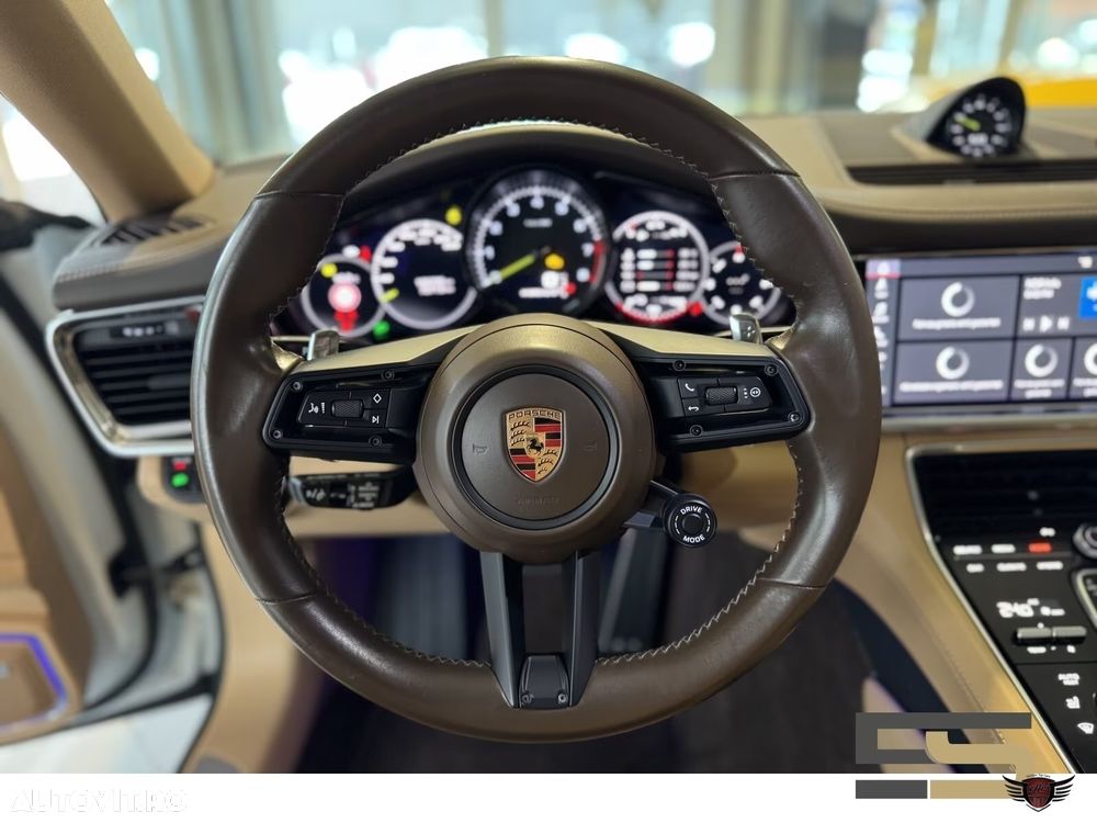 Porsche Panamera 4S E-Hybrid - 11