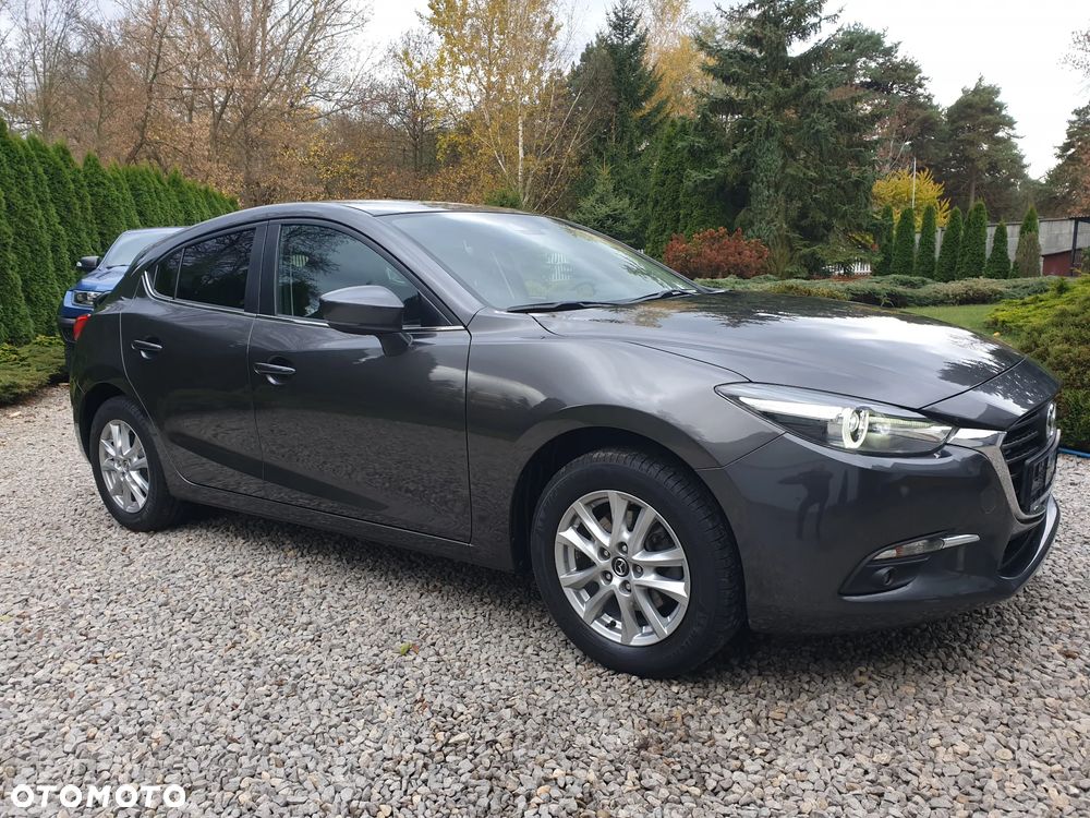 Mazda 3 - 4