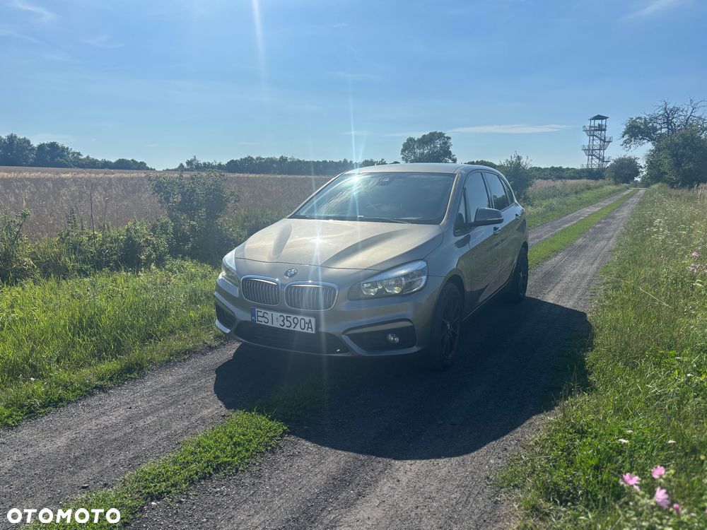 BMW Seria 2 216d - 1