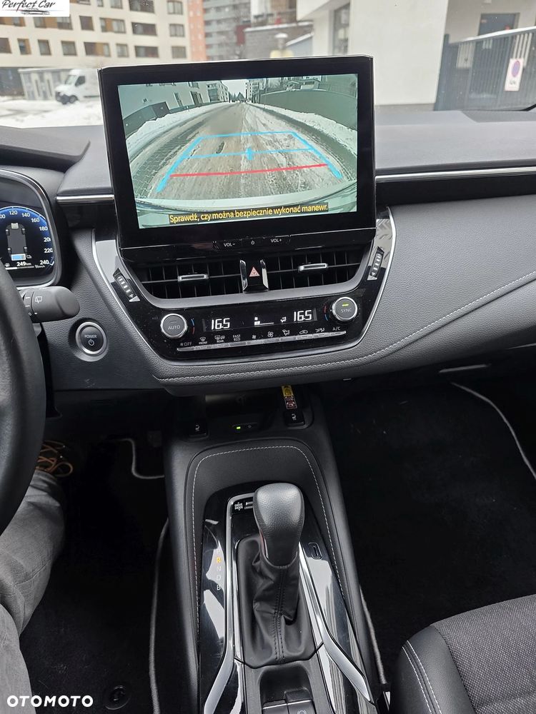 Toyota Corolla 1.8 Hybrid Style - 20