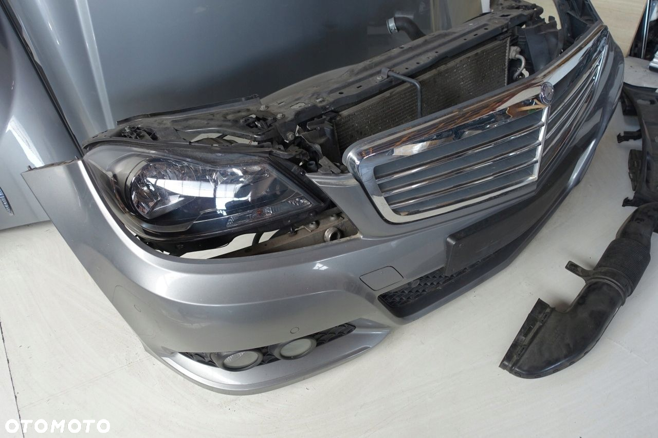 Mercedes w204 przód maska zderzak pas 2.2 792 LIFT - 6