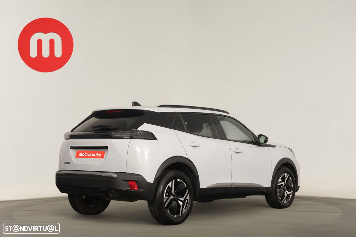 Peugeot 2008 1.2 PureTech Allure - 4