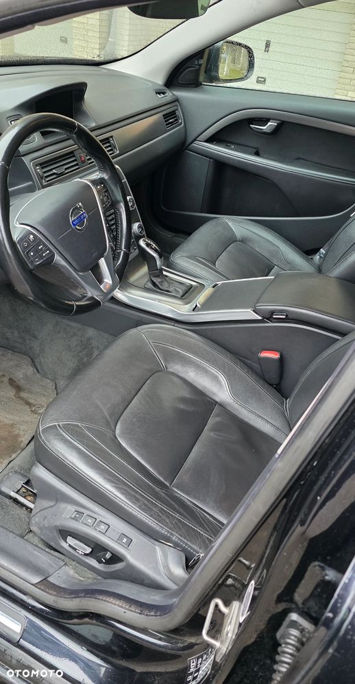 Volvo V70 D4 Geartronic Summum - 23