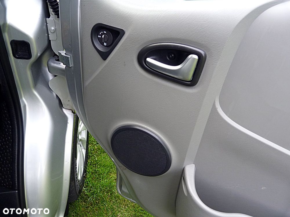 Opel Vivaro L2H1 Design Edition - 20