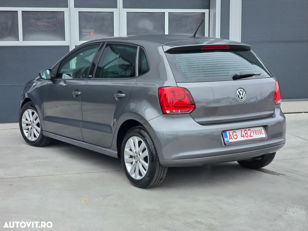 Volkswagen Polo - 4