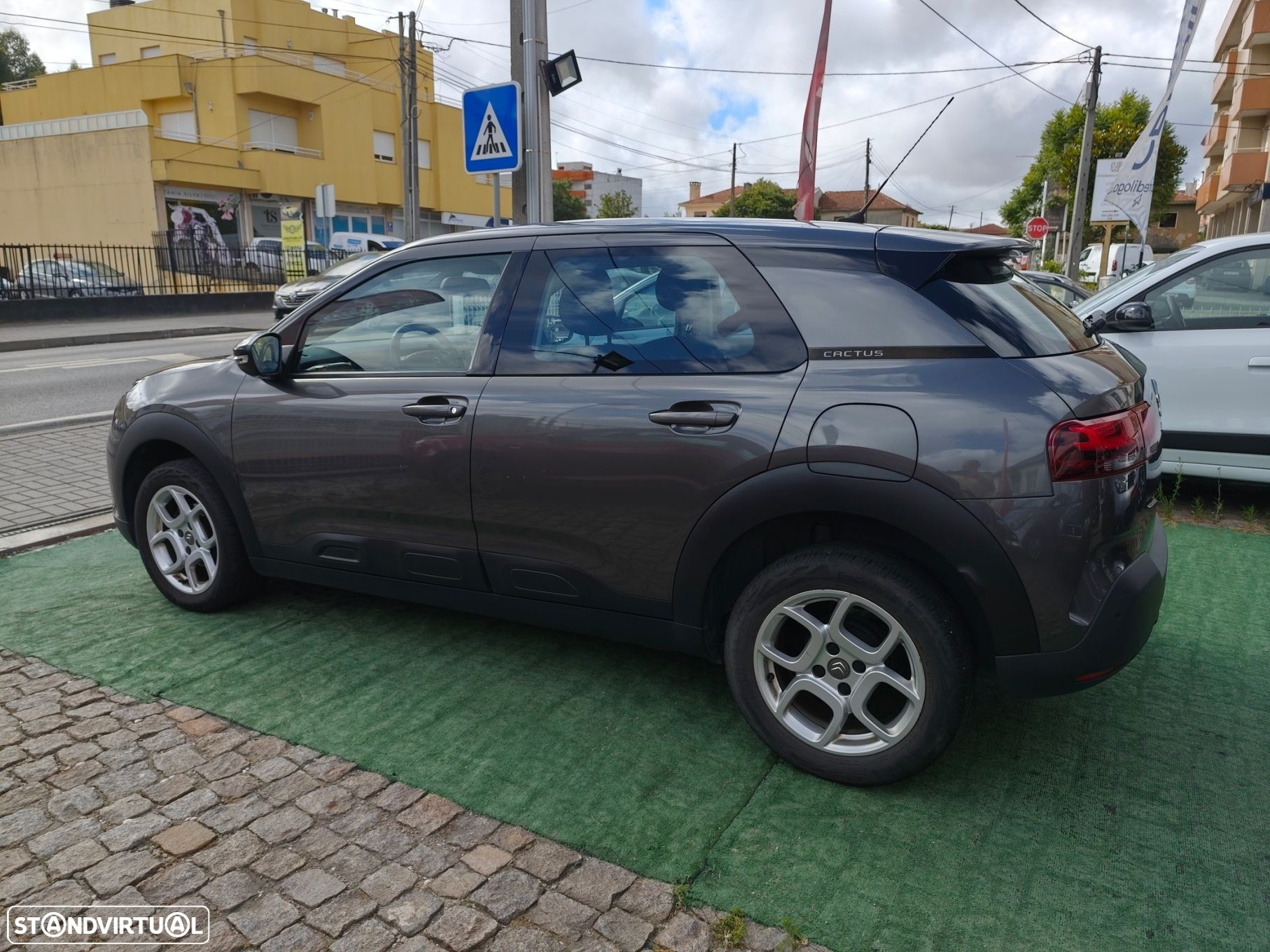Citroën C4 Cactus 1.2 PureTech Feel Pack - 6