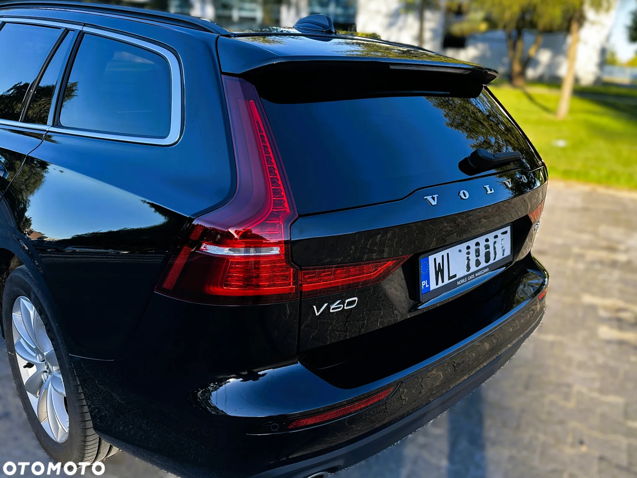 Volvo V60 B3 B Momentum Pro - 18