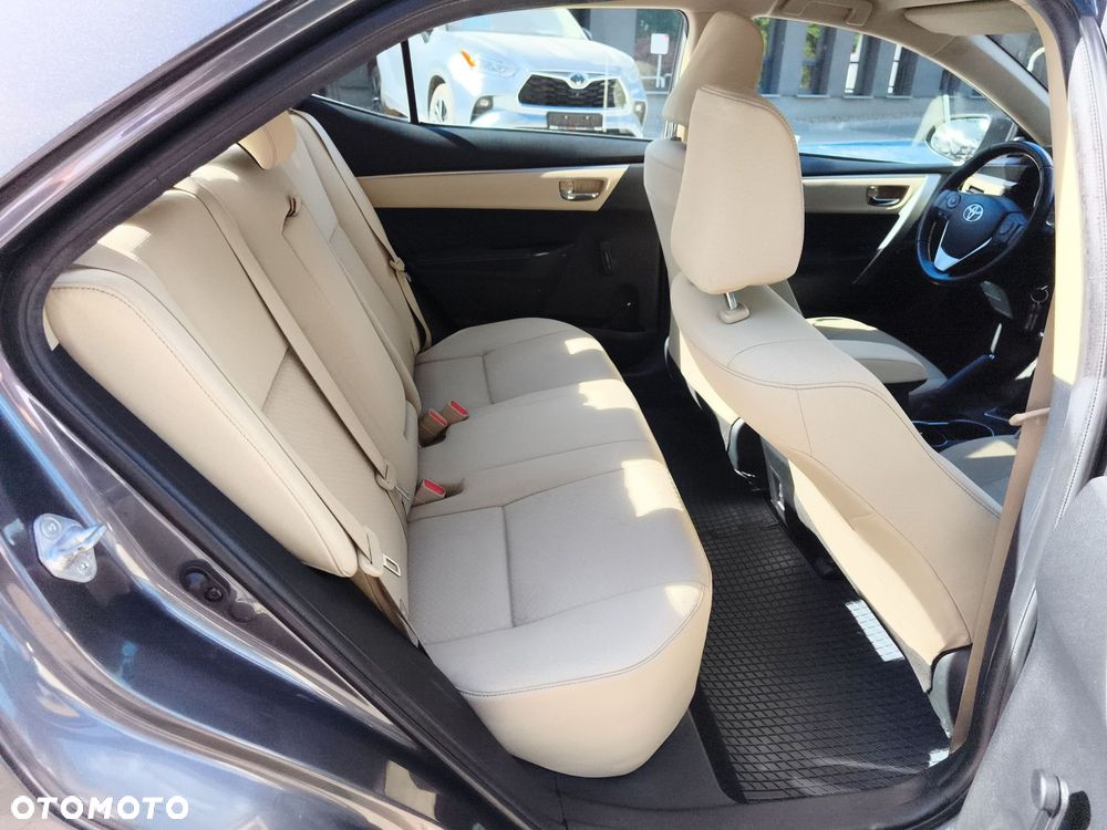 Toyota Corolla 1.6 Premium EU6 - 10