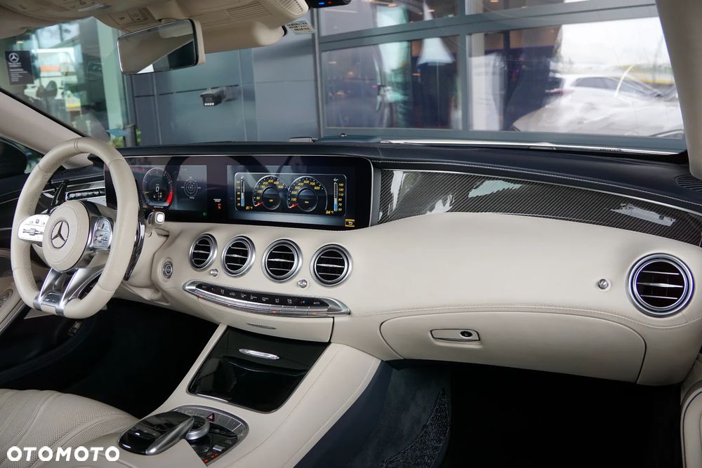 Mercedes-Benz Klasa S AMG 63 4Matic+ AMG Speedshift 9G-MCT - 34
